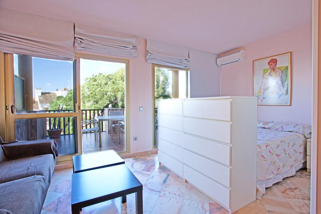 Romana Playa Studio Marbella Exteriör bild